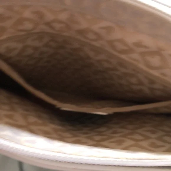 Mickey Mouse Black and White Purse - Picture 9 of 15